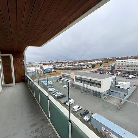 Modern And Spacious 3 Bedroom Apartment In Kopavogur Reikiavik Exterior foto